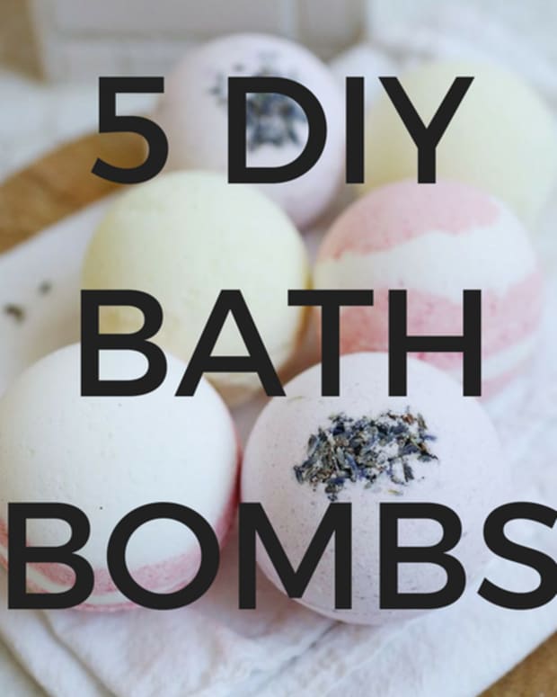 5-diy-bath-bombs-you-can-easily-make-in-your-own-kitchen