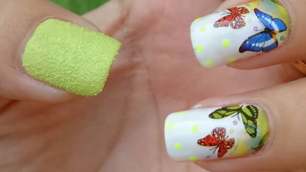 how-to-apply-water-decals-for-nail-art-easy-nail-art-ideas