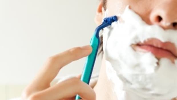 how-to-get-rid-of-razor-bumps-get-a-clean-shave-every-time