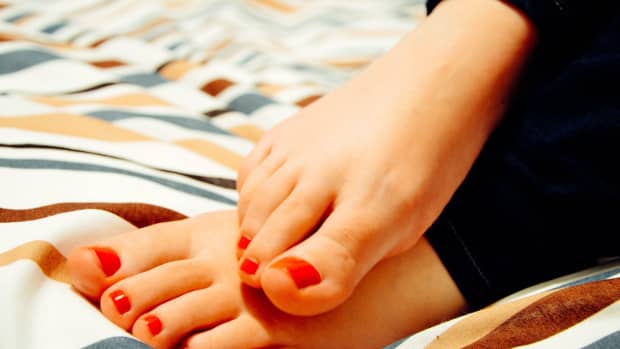 how-to-perform-a-pedicure-at-home
