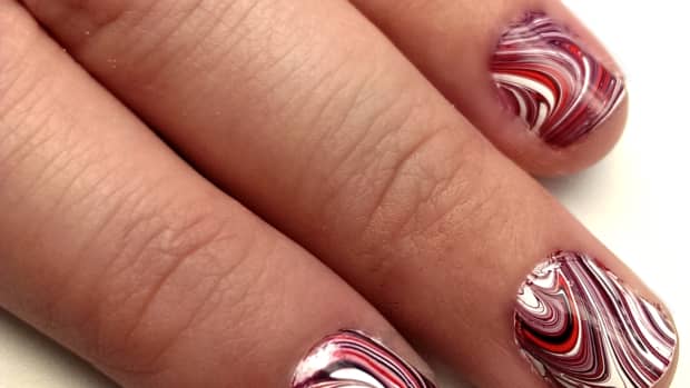 nails-diy-how-to-do-marbled-nails