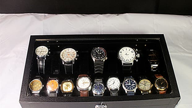 review-of-the-diplomat-31-586-watch-display-case