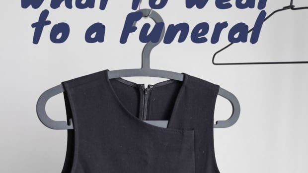 what-to-wear-to-a-funeral-or-memorial-a-guide-for-women-and-men